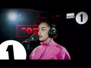 Jorja Smith Performs “don’t Watch Me Cry” On Bbc Radio 1 Live Lounge